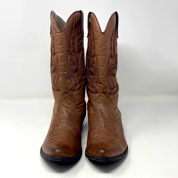 Cowboy Women's Gaucho Boots - Picture 2 of 7